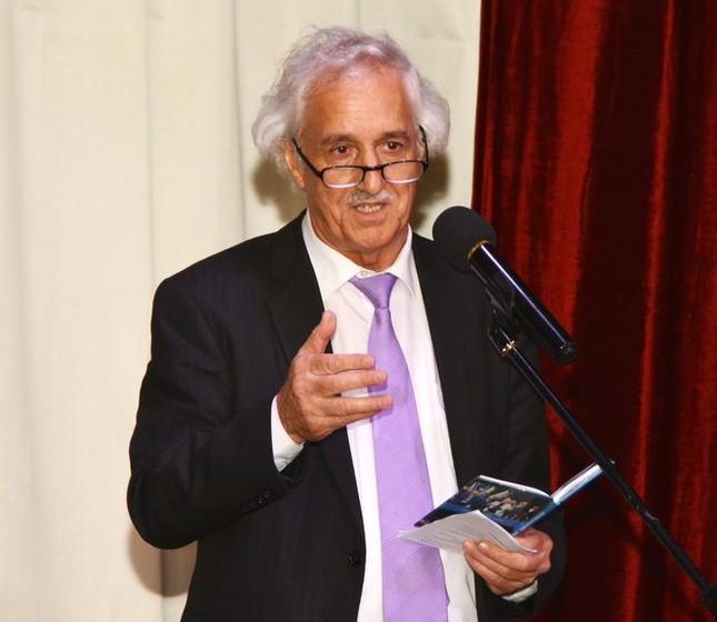  Ҳунари чеҳраофарӣ дар ашъори Низом Қосим