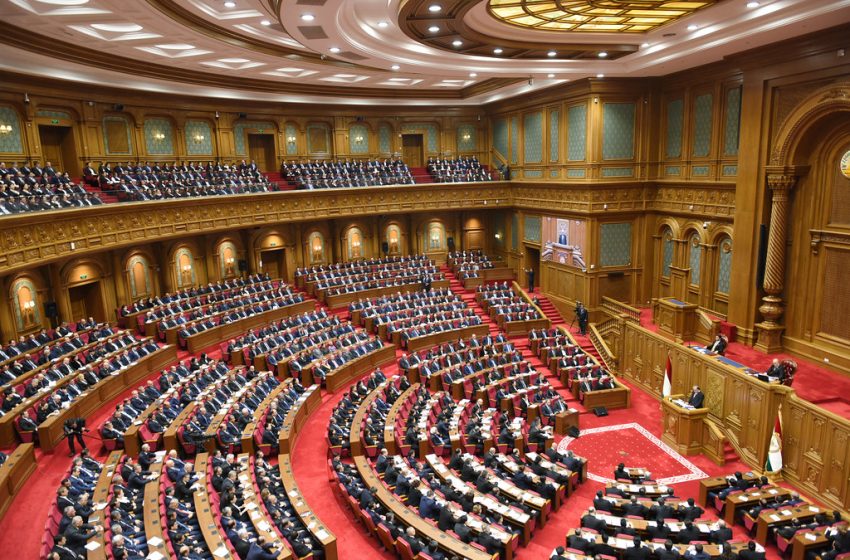  Тақлид ба фарҳанги бегона хатарбор аст