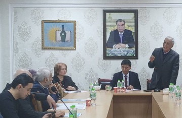  Ойинадори дунёи бачагон