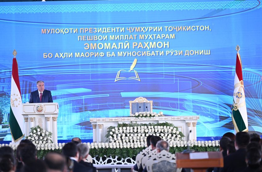  Суханронии Пешвои муаззамии миллат ба муносибати Рӯзи дониш ва Дарси сулҳ
